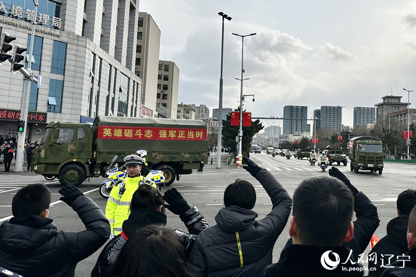 英雄回家｜風(fēng)雪英雄歸！第十批在韓中國(guó)人民志愿軍烈士遺骸返回祖國(guó)【11】